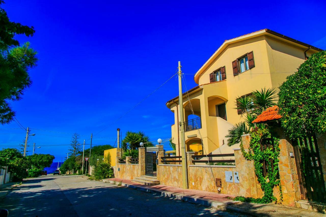 Aparthotel Casa Vacanze L'Orizzonte Valderice Exterior foto