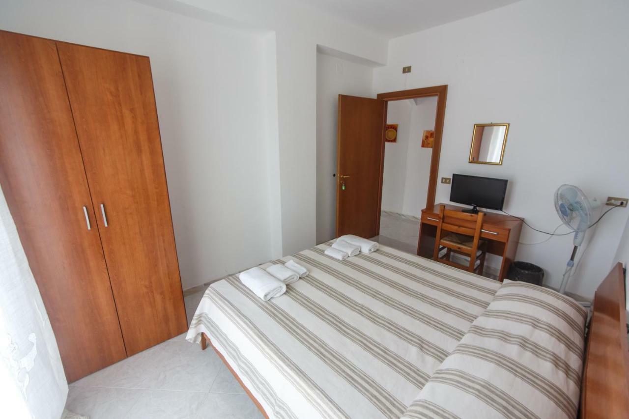 Aparthotel Casa Vacanze L'Orizzonte Valderice Exterior foto