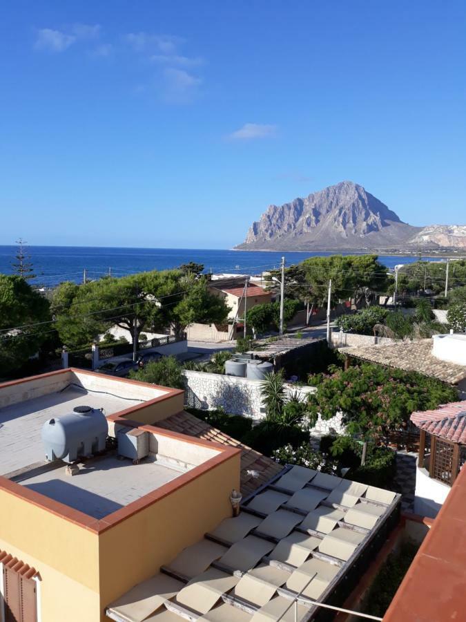 Aparthotel Casa Vacanze L'Orizzonte Valderice Exterior foto