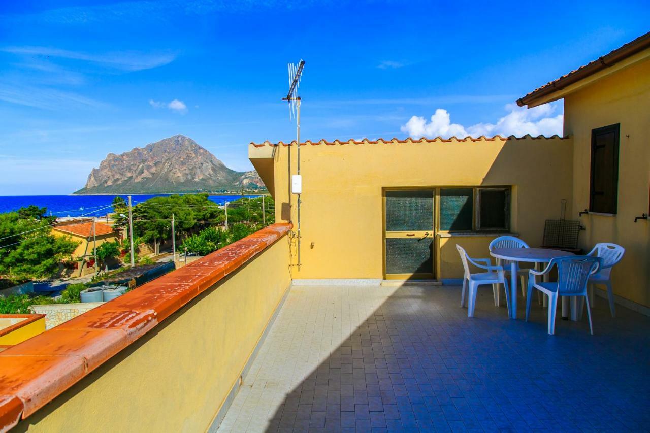 Aparthotel Casa Vacanze L'Orizzonte Valderice Exterior foto